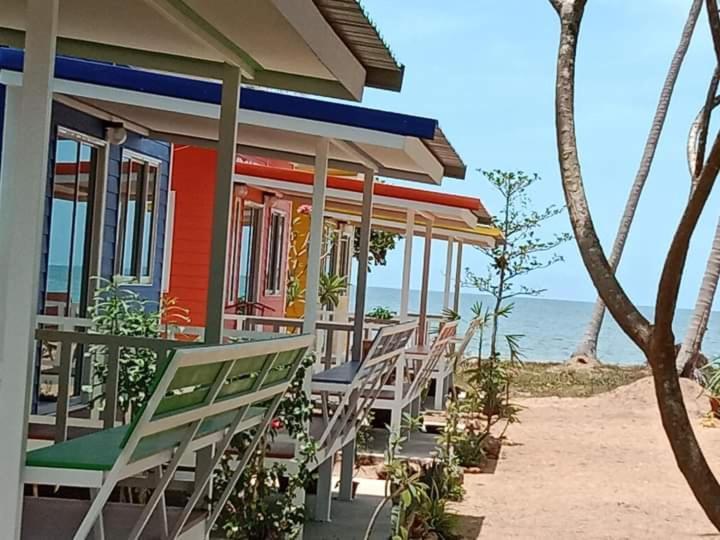 Homestate Bang Maprao Ferienhaus Ban Hin Sam Kon